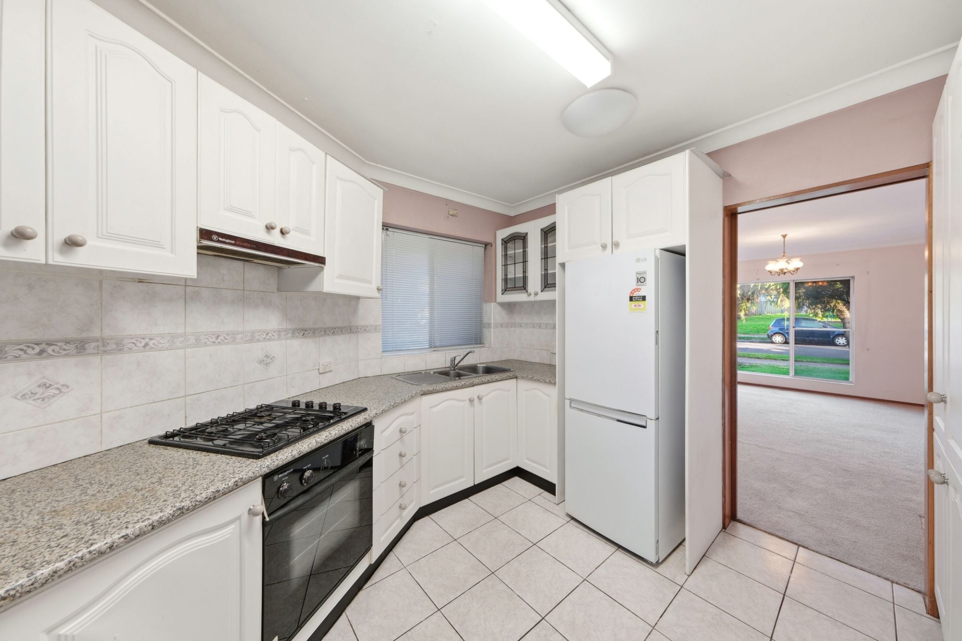 1A Eulabah Avenue, Earlwood, Earlwood - Thumbnail 4