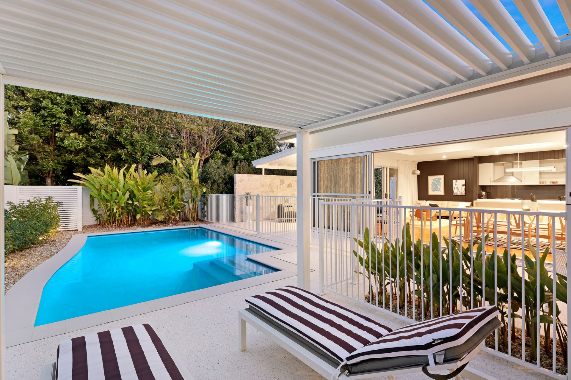39 Serenity Boulevard, Helensvale QLD 4212, Helensvale - Thumbnail 2