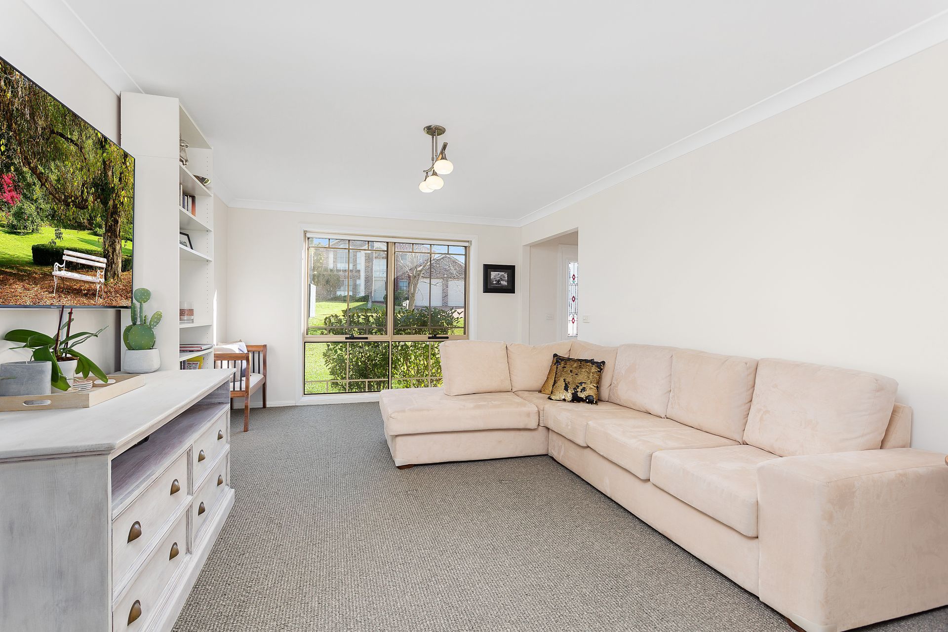 12 Ravensbourne Circuit Dural NSW, Dural - Thumbnail 6