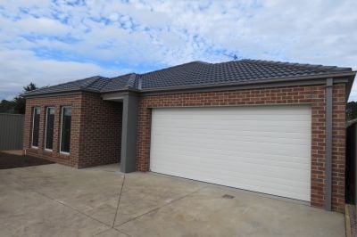 Brown Hill 2/5 Chiara Court