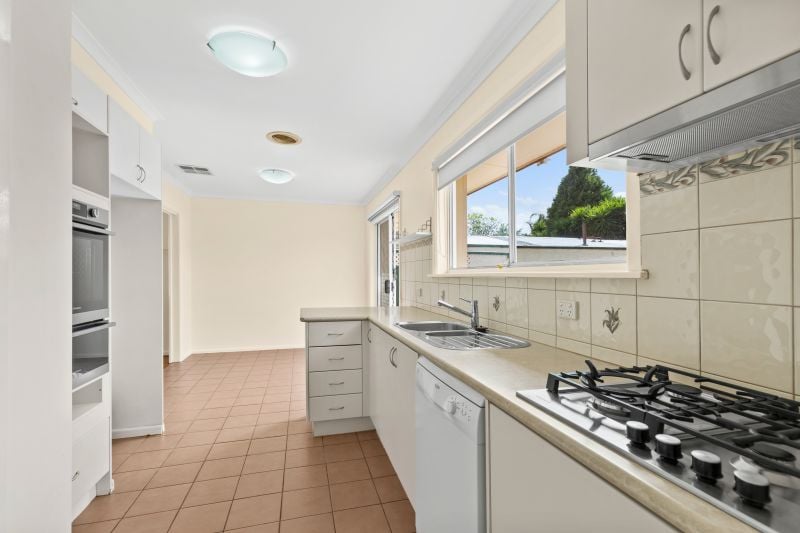 4 Lloyd Avenue, Epping