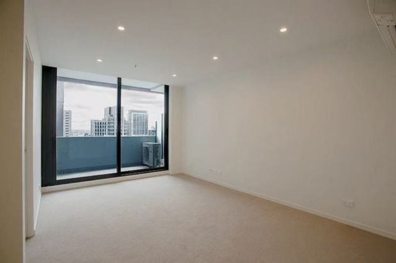 2609/8 Sutherland Street Melbourne VIC, Melbourne - Thumbnail 3