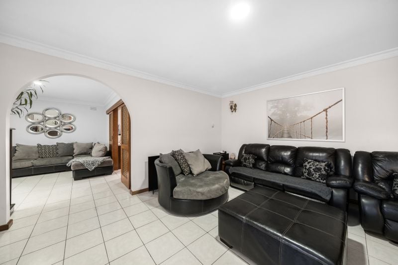 1 Nancye Drive, Lalor
