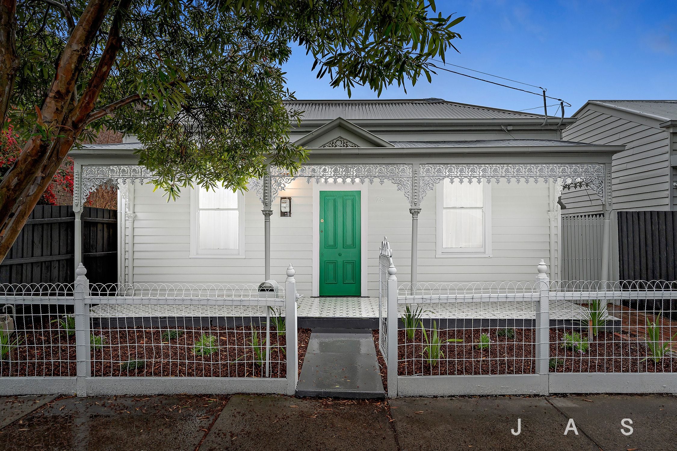 28 Ovens Street Yarraville VIC, Yarraville - Thumbnail 2