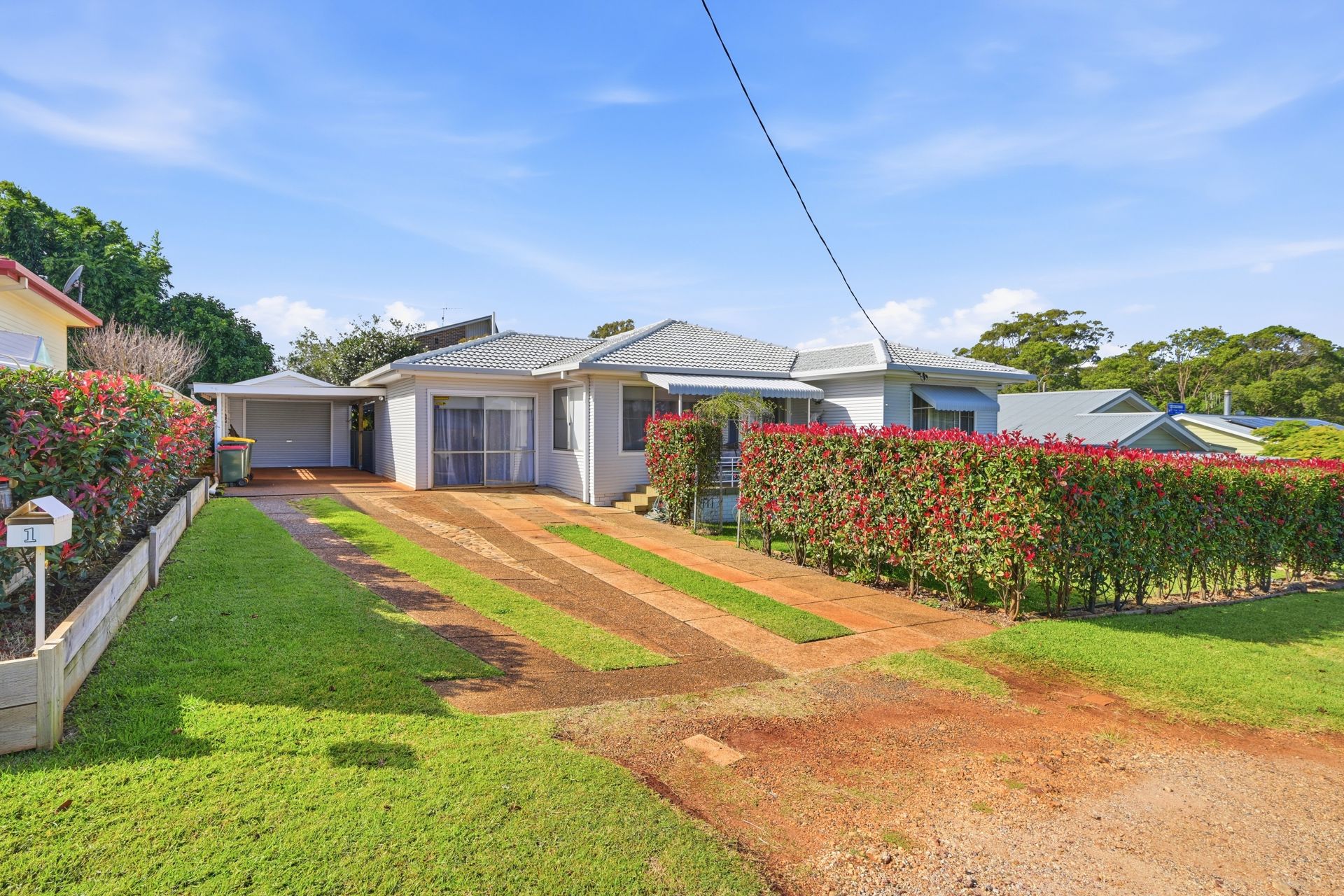 1 Hilltop Crescent Port Macquarie NSW, Port Macquarie - Thumbnail 2