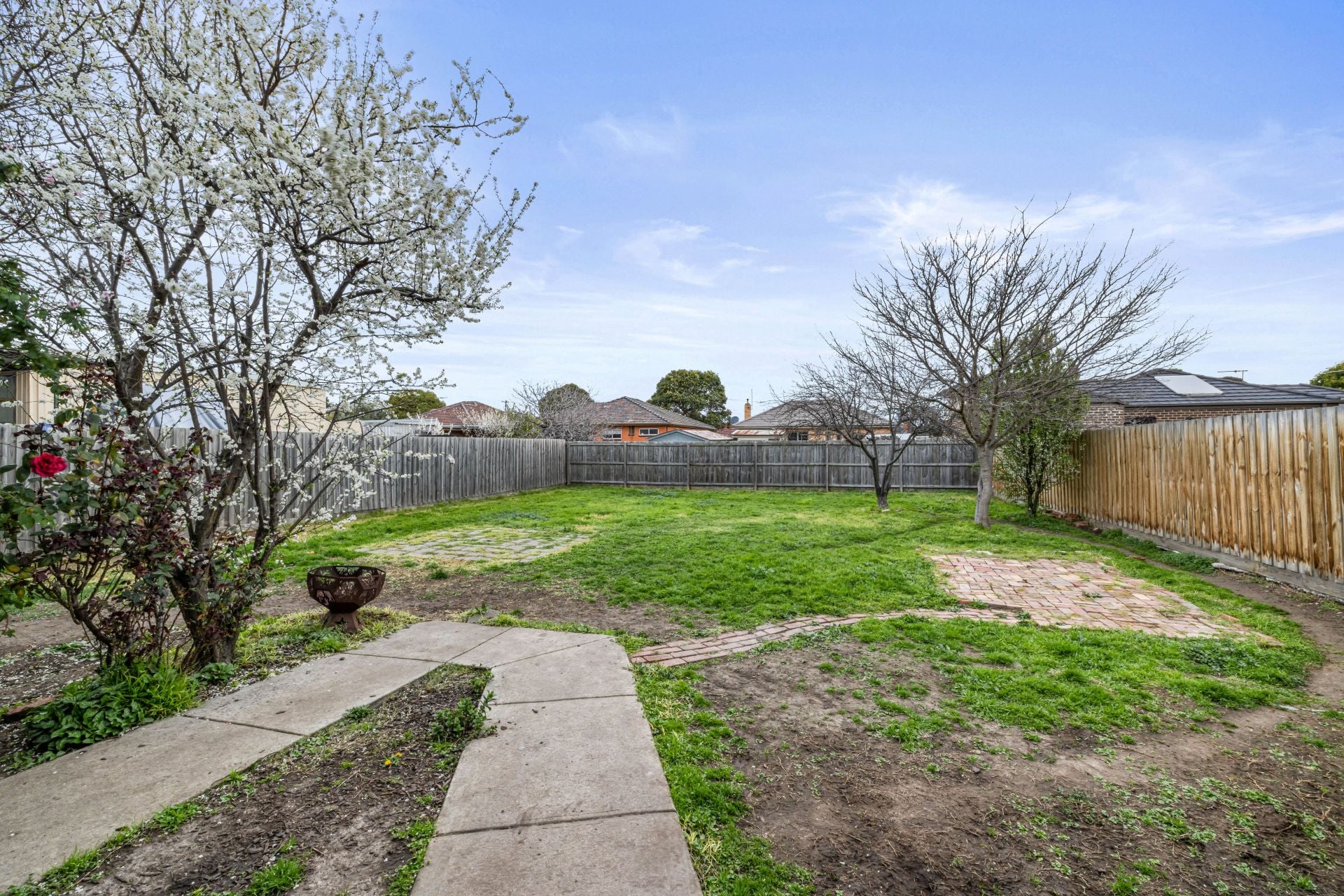 Charming Home With Scope And Convenience