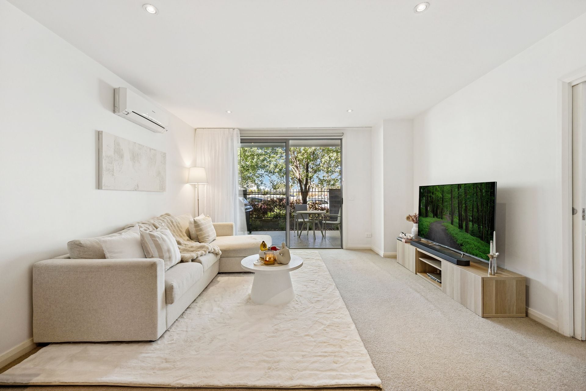 21/297 Flemington Road