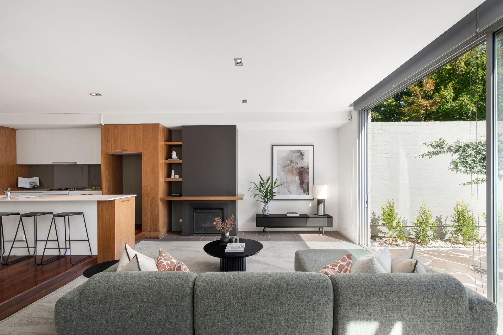 1/19 Trent Street, Glen Iris, Glen Iris - Thumbnail 3