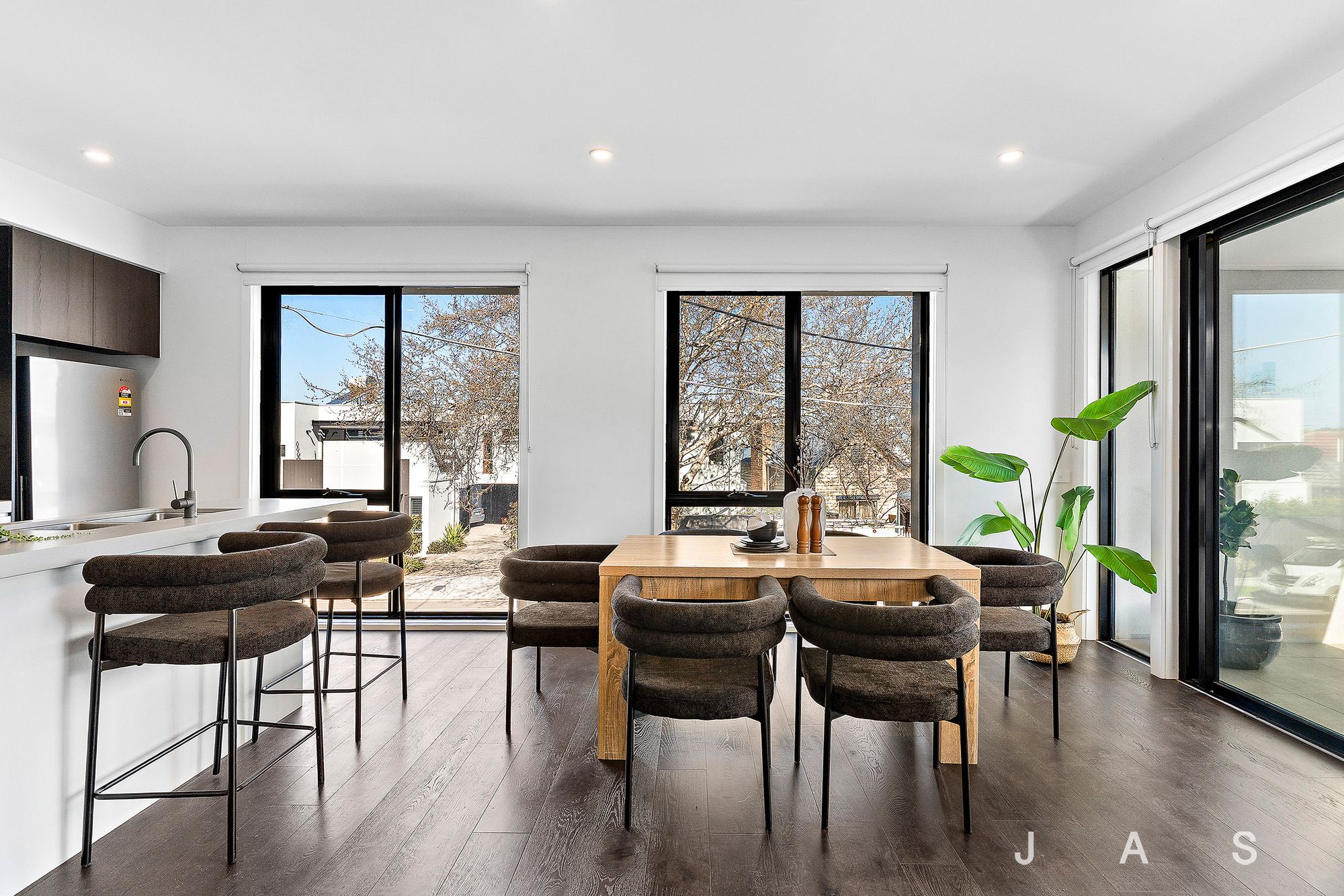 228 Buckley Street, Footscray, Footscray - Thumbnail 4
