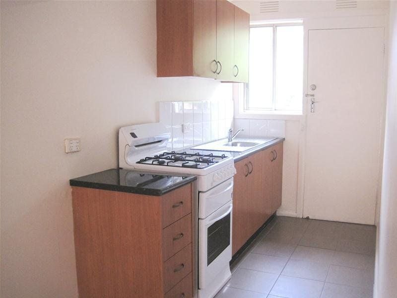 Convenient & Low-Maintenance Living