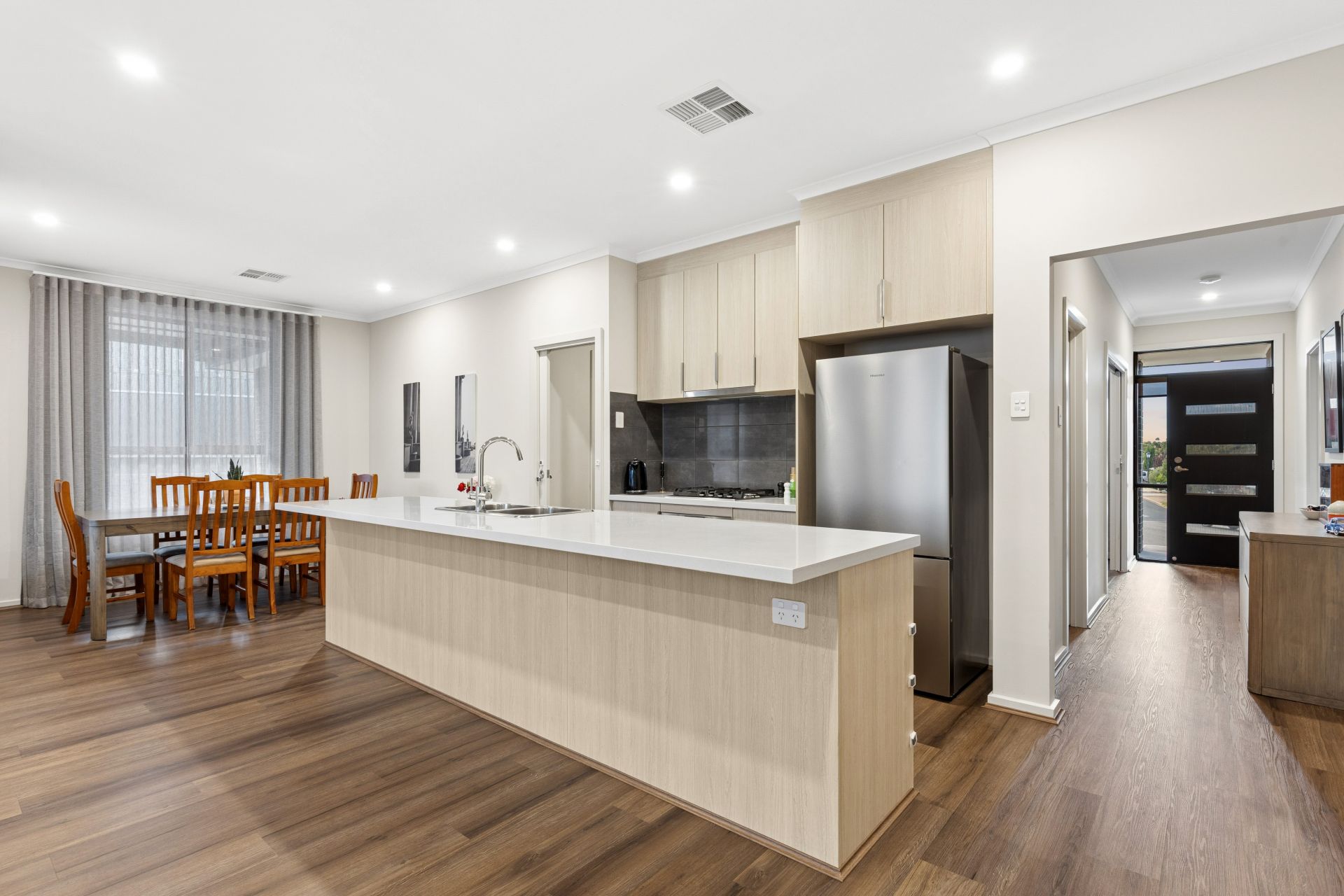 49 Bateman Street, Strathalbyn SA, Strathalbyn - Thumbnail 3