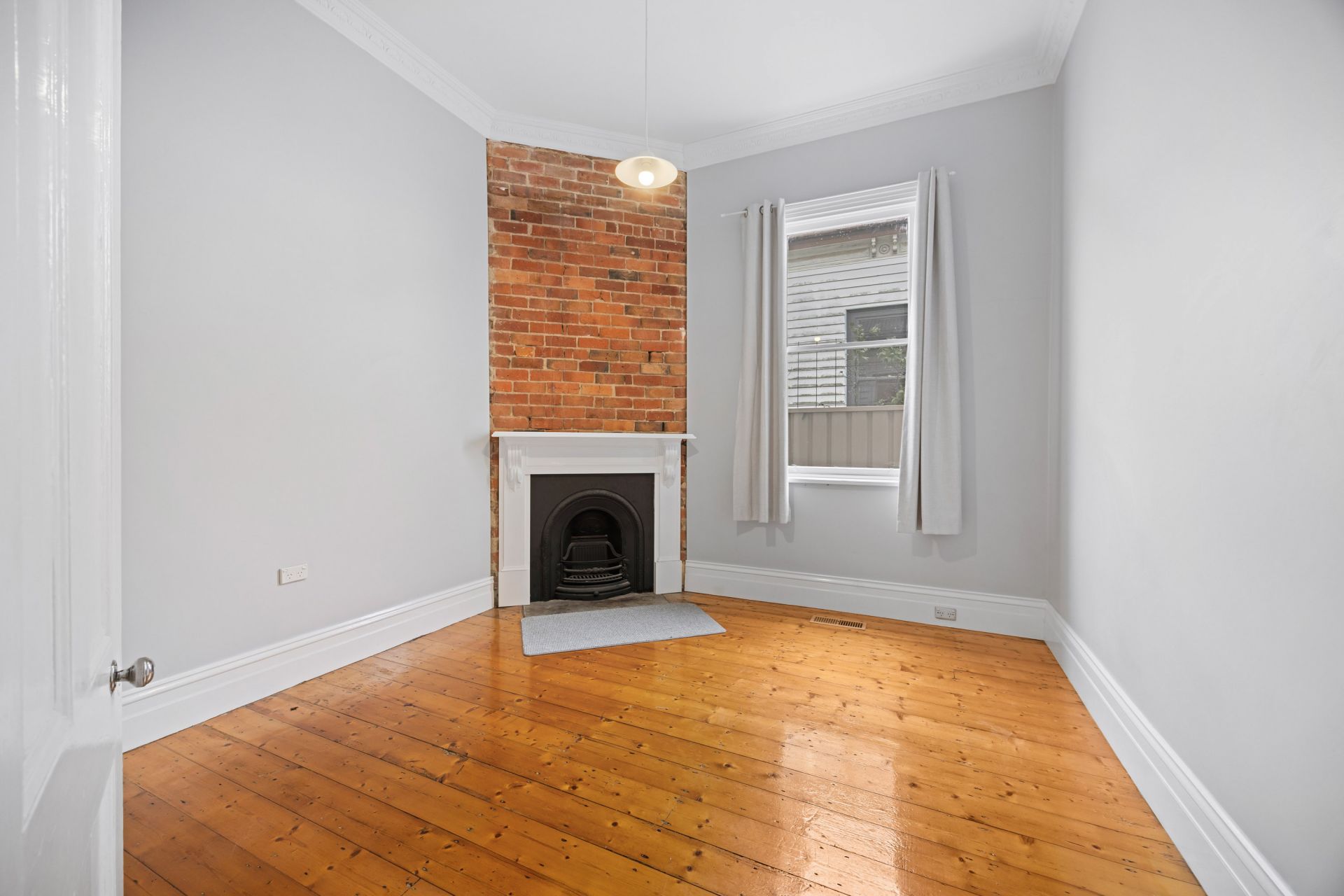 324 Armstrong Street North, Soldiers Hill, Soldiers Hill - Thumbnail 8