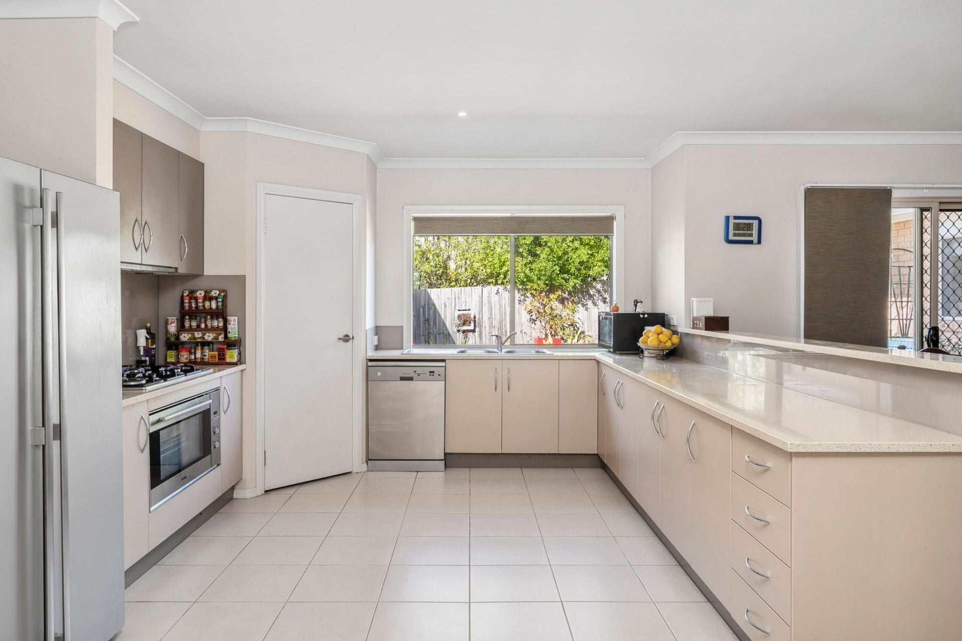 13 Blackwattle Mews Torquay VIC, Torquay - Thumbnail 3