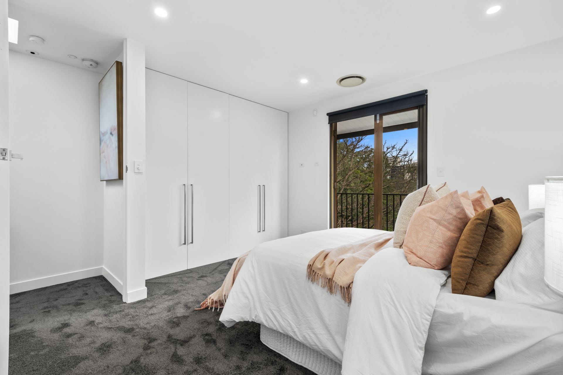 Large Terrace Living Near Merri Creek