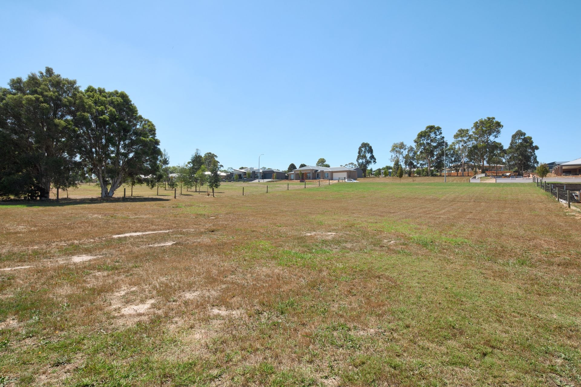 24 Members Drive, Drouin VIC, Drouin - Thumbnail 4