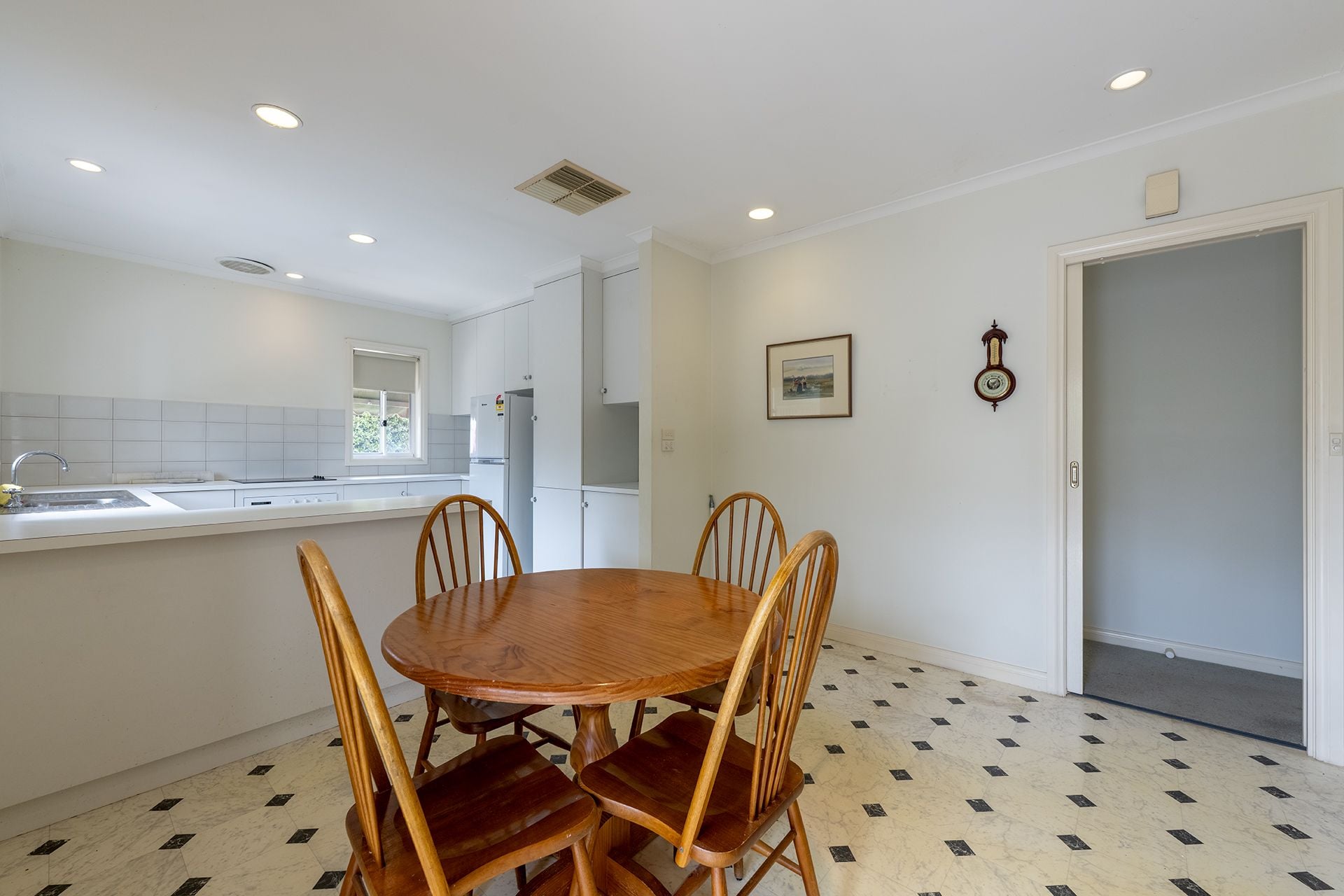 2/5 Selkirk Drive Horsham VIC, Horsham - Thumbnail 6