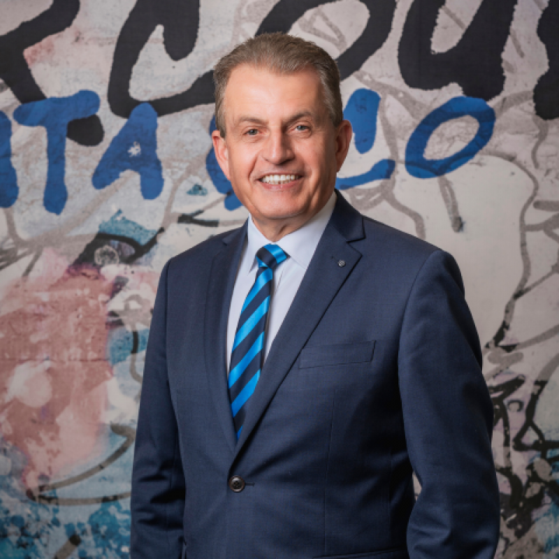 Ilia Menkinoski Real Estate Agent Harcourts RATA & Co