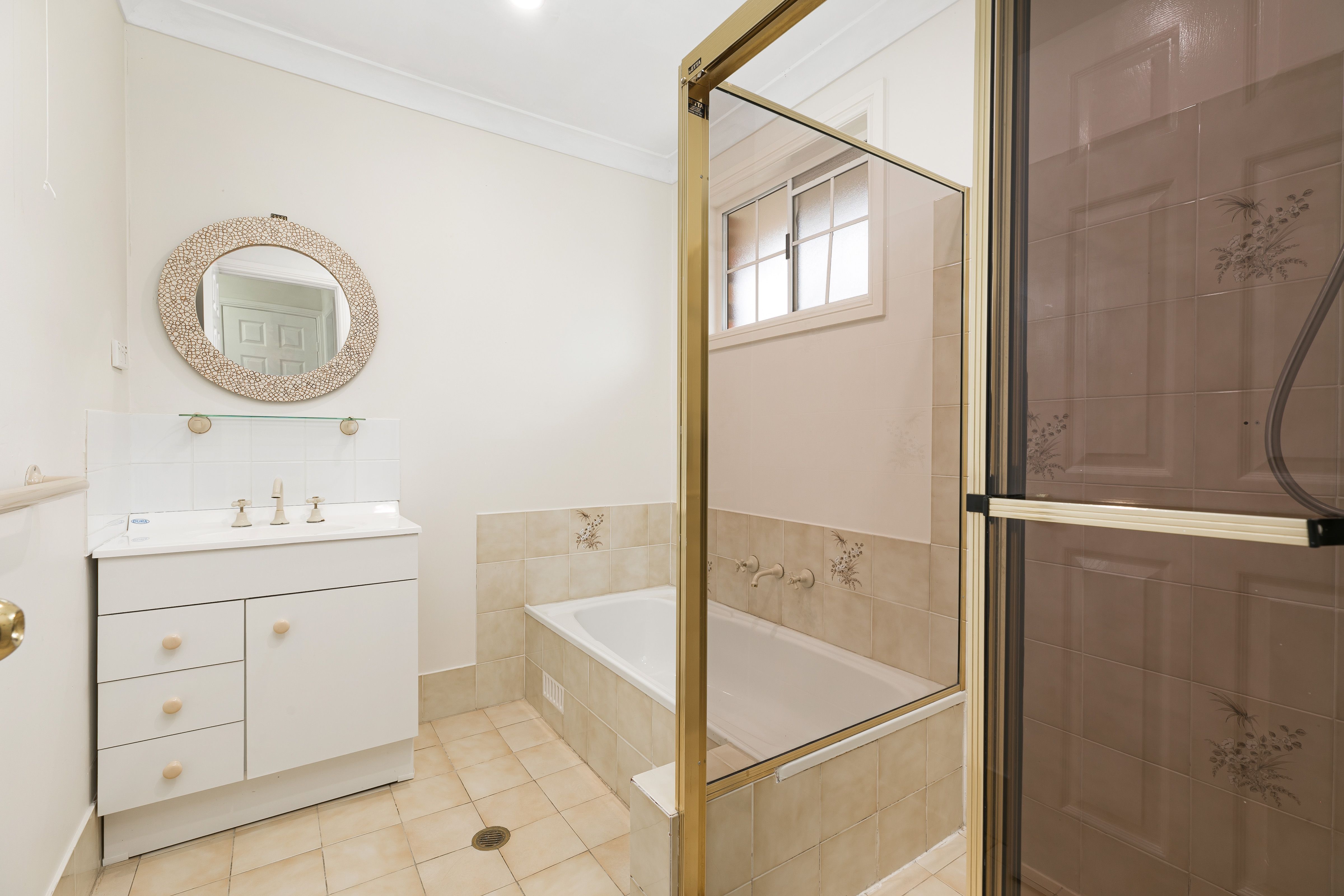 2/58 Flinders Road WOOLOOWARE 2230