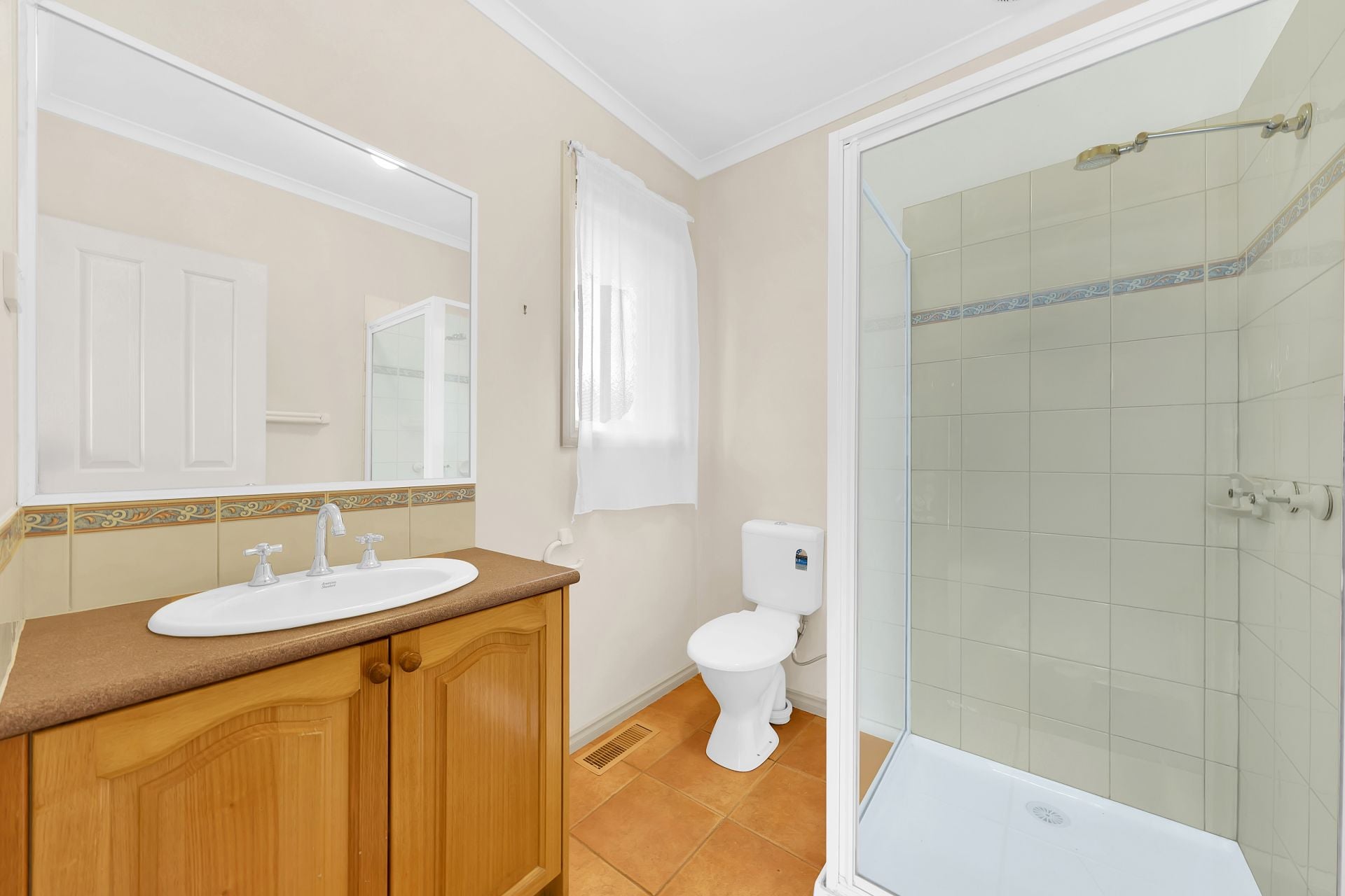 Convenient Living in a Prime Location