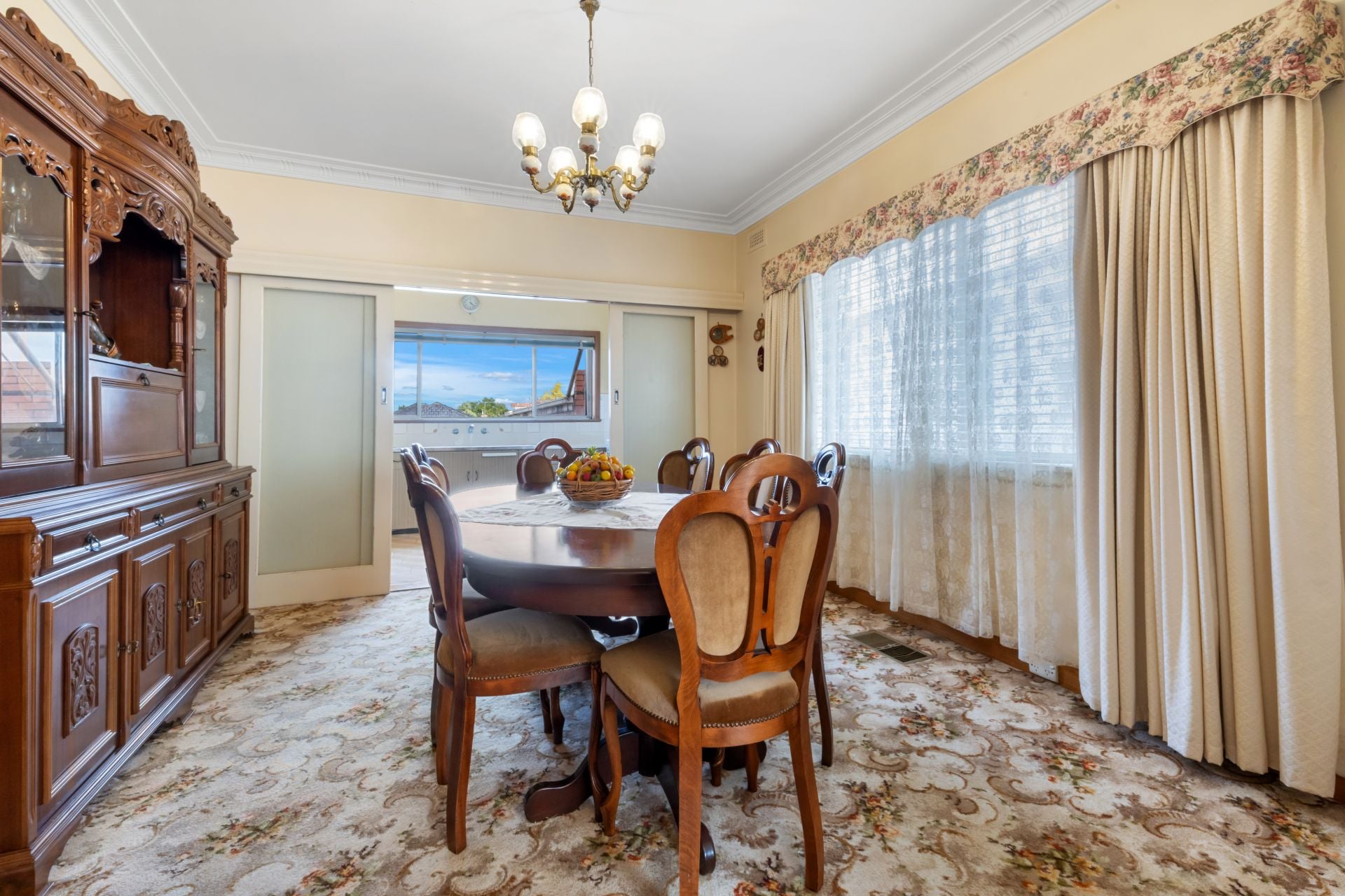 Exceptional Family Living And Perfect Versatility In Prime Location