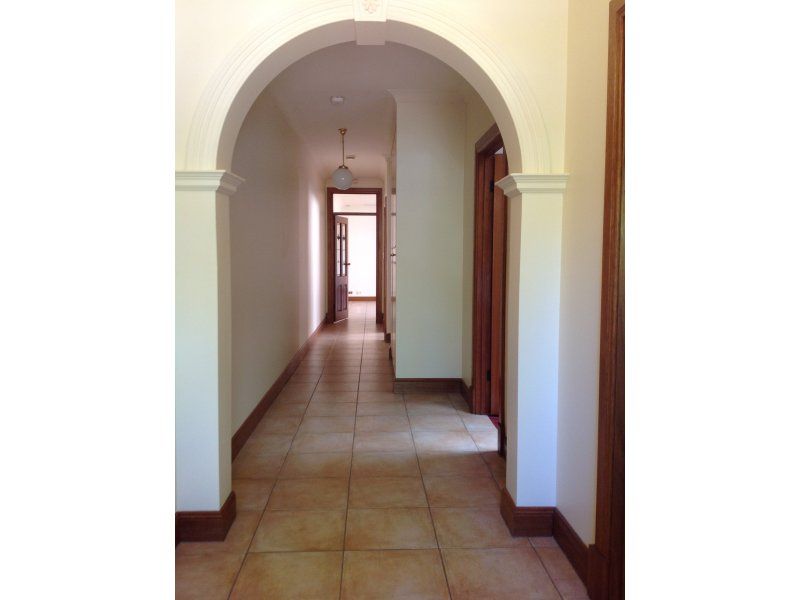 23 Hauteville Terrace Eastwood 5063