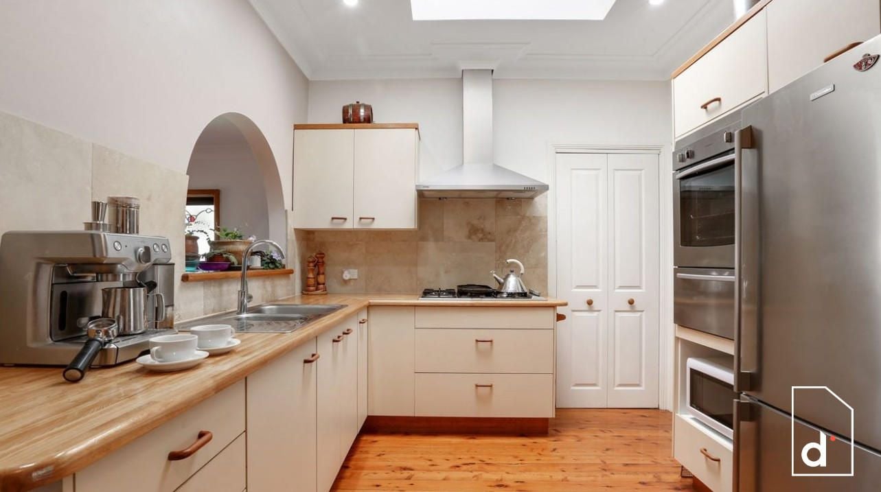 46 Williams Crescent, Russell Vale NSW