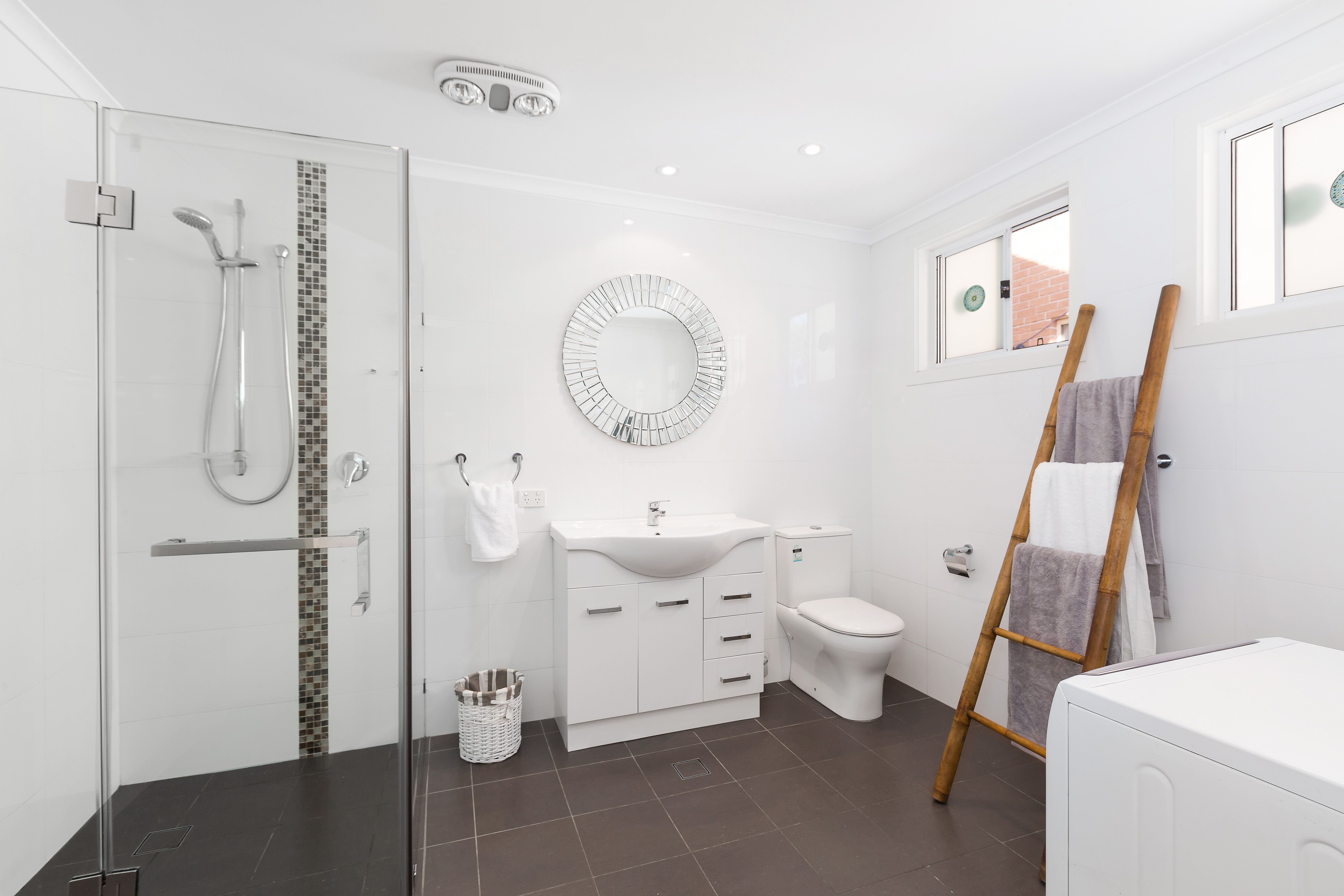 295 Taren Point Road CARINGBAH 2229