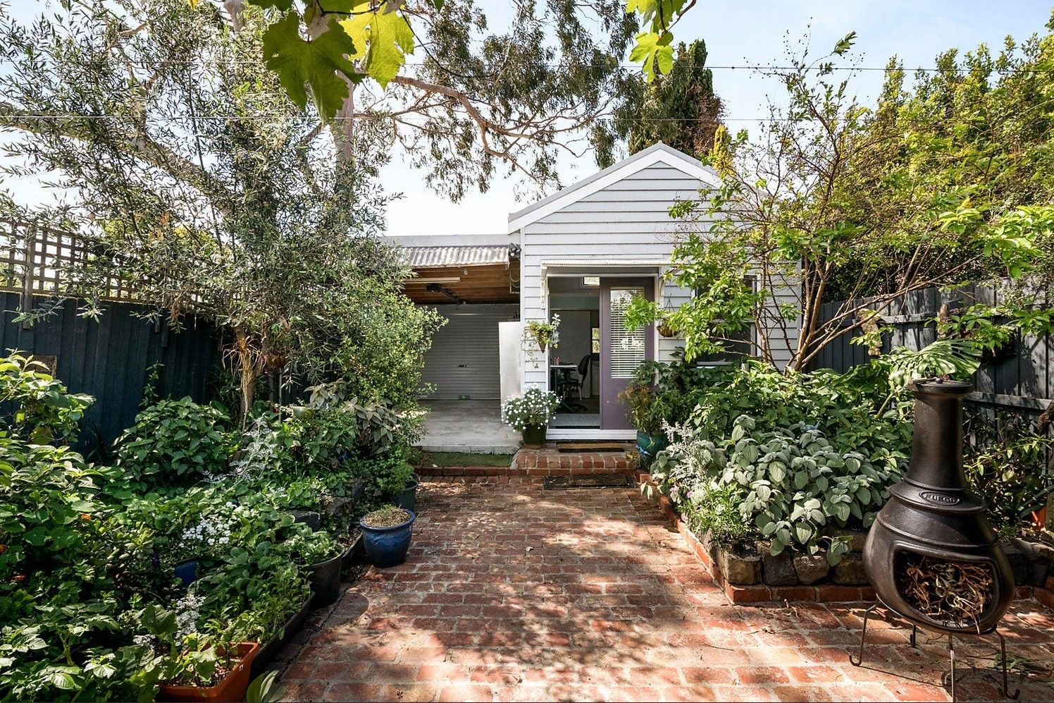Charming Period Home with Contemporary Rejuvenation in a Prime Location.