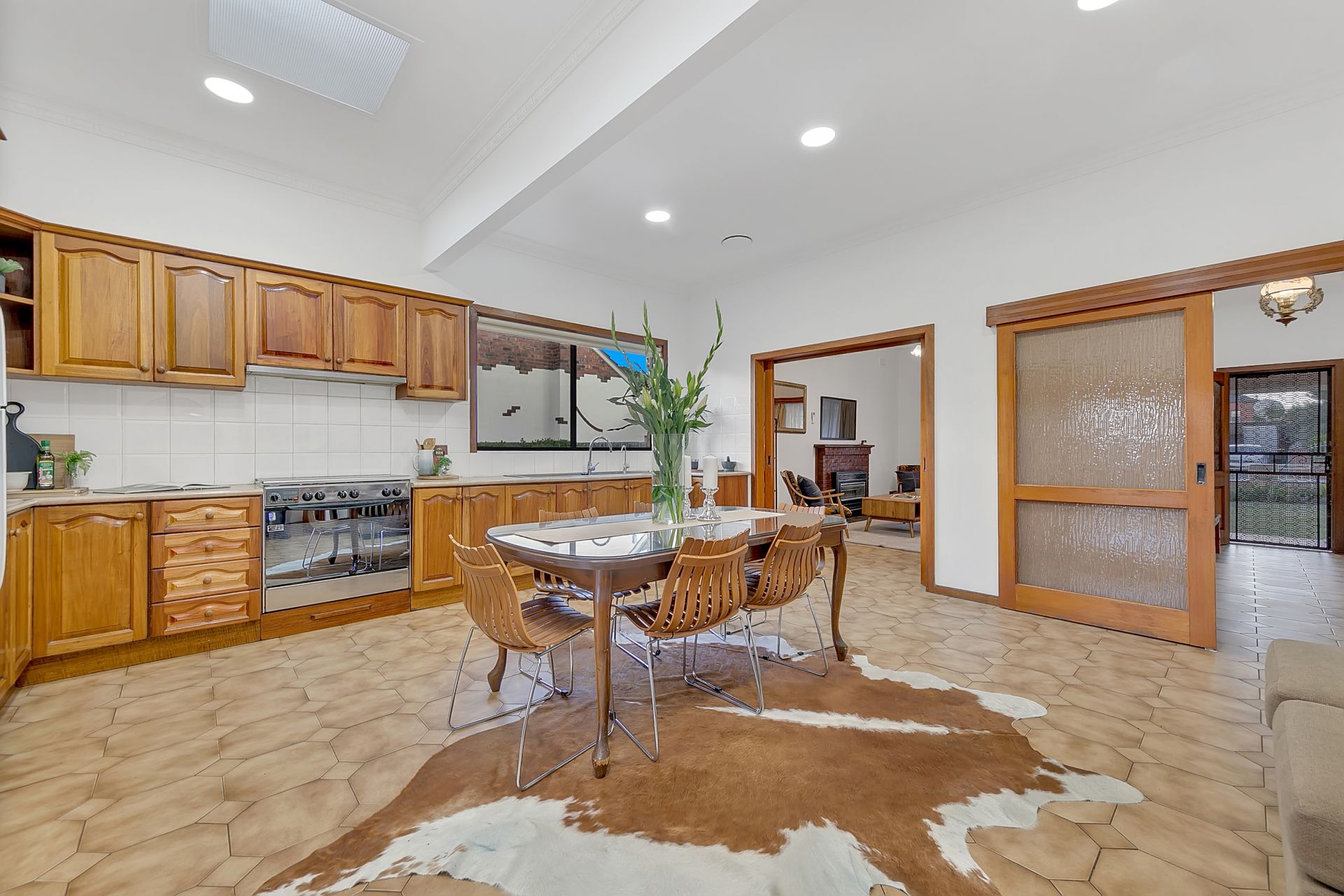 The Prestige Of OAKHILL / The Power of Land