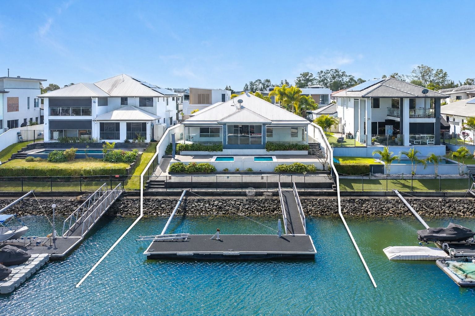 21 Harbourvue Court, Helensvale QLD 4212, Helensvale - Image 1