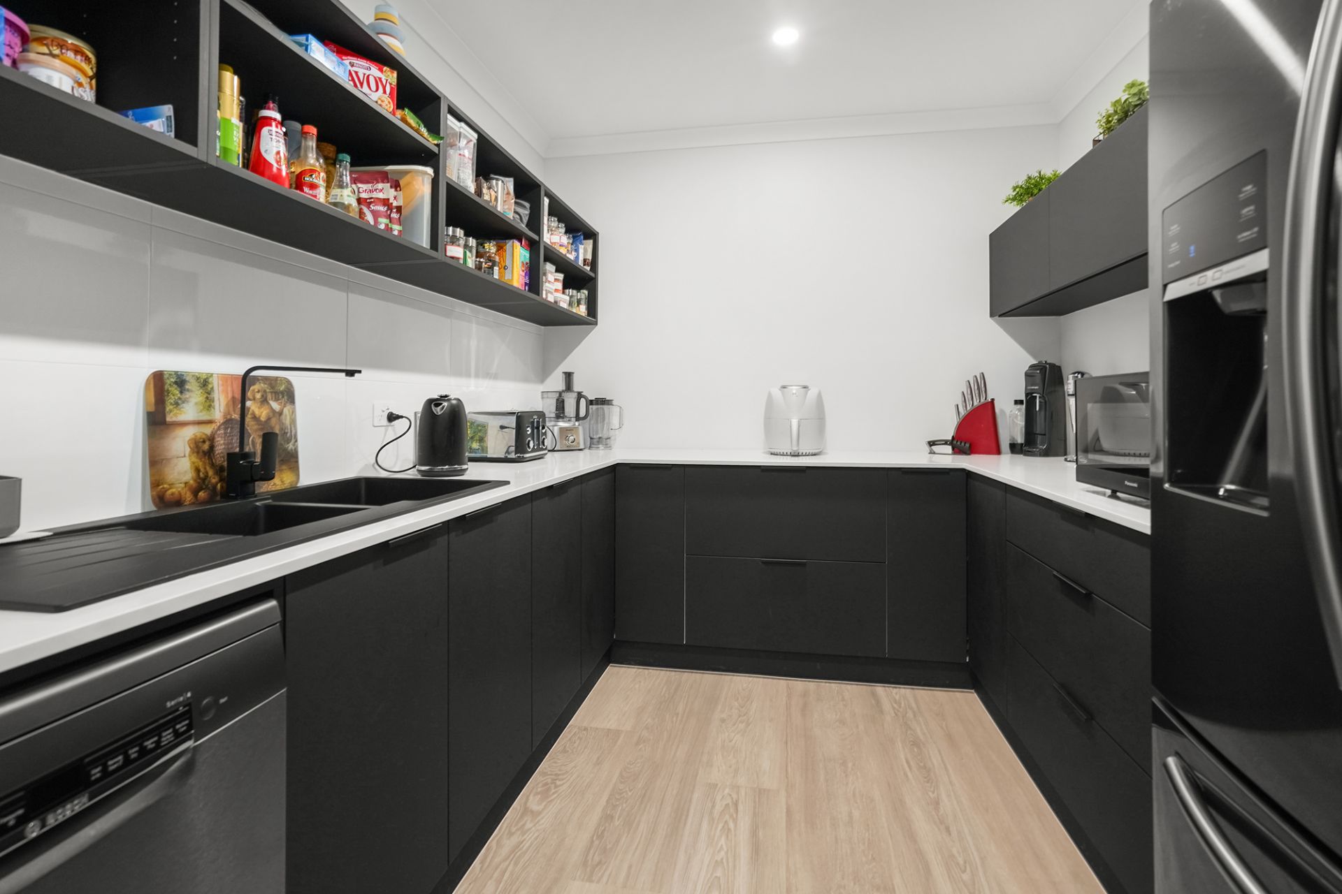 12 Scanlon Street, Lucas, Lucas - Thumbnail 7