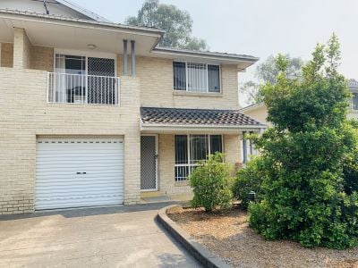 Macquarie Fields 9/16 Cadogan Road