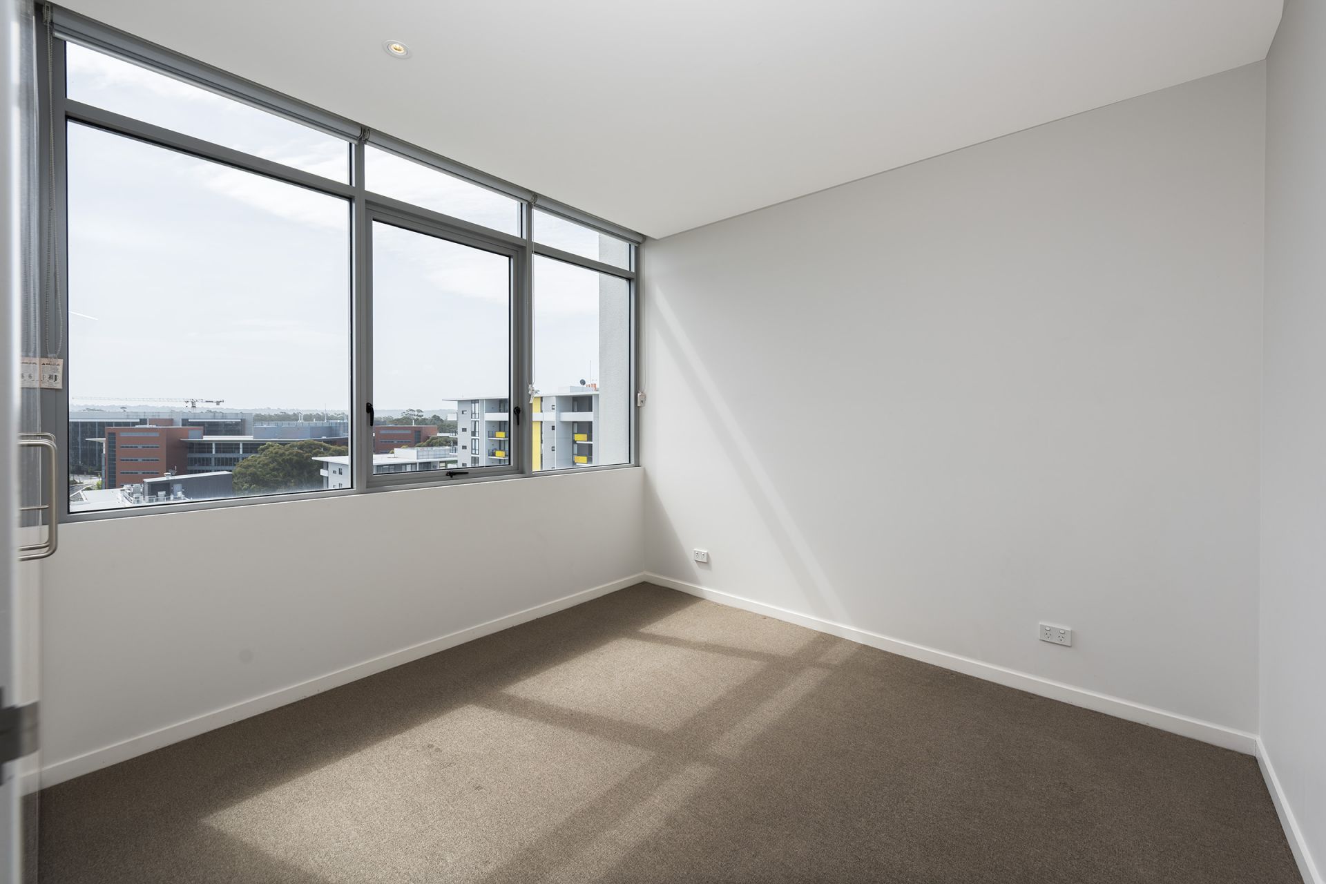 1111/1 Saunders Close, Macquarie Park, 1111/1 Saunders Close Macquarie Park - Thumbnail 4