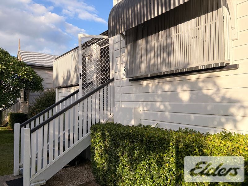 8 Arne Street, Woolloongabba