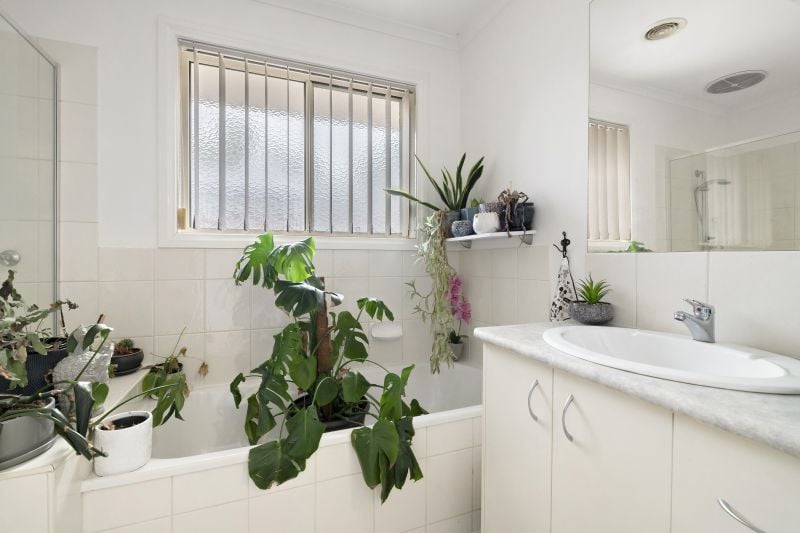 3/9-11 Oak Street, Whittlesea