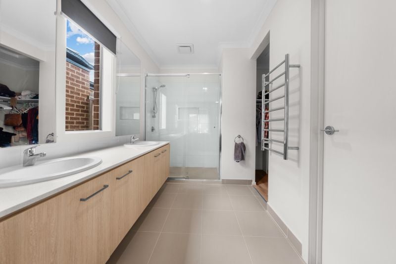 24 Newry Street, Wollert