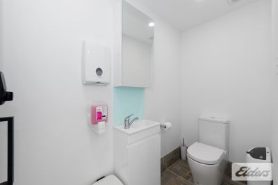 FITTED CONSULTING SPACE IN BULIMBA!