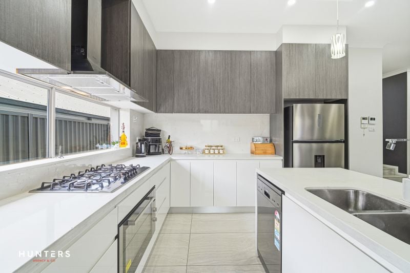 25 Sowerby Street, Oran Park