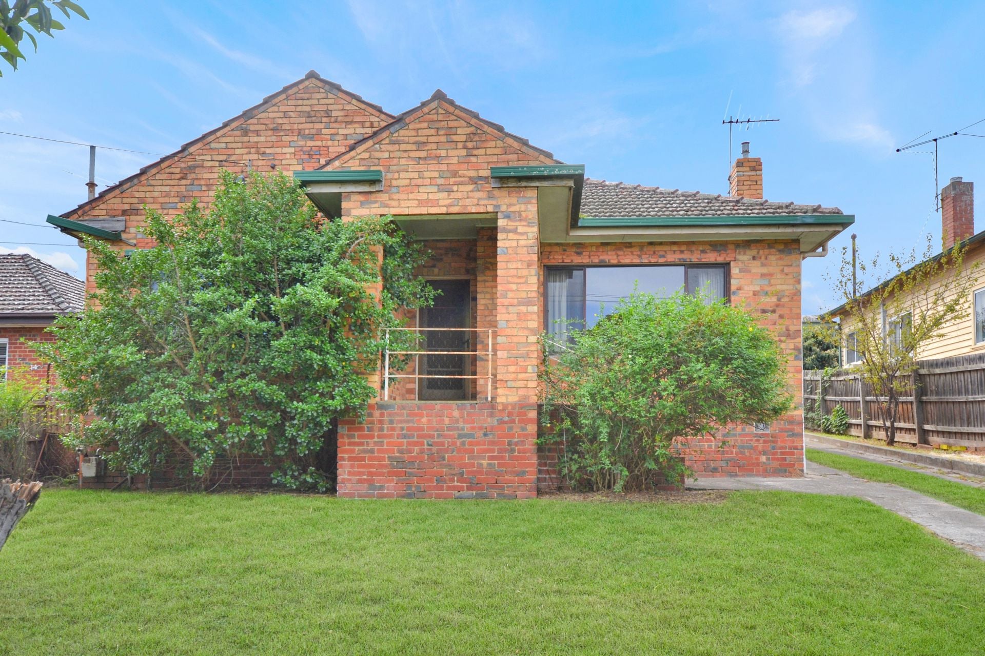 Charming Home in a Sought-After Preston Location