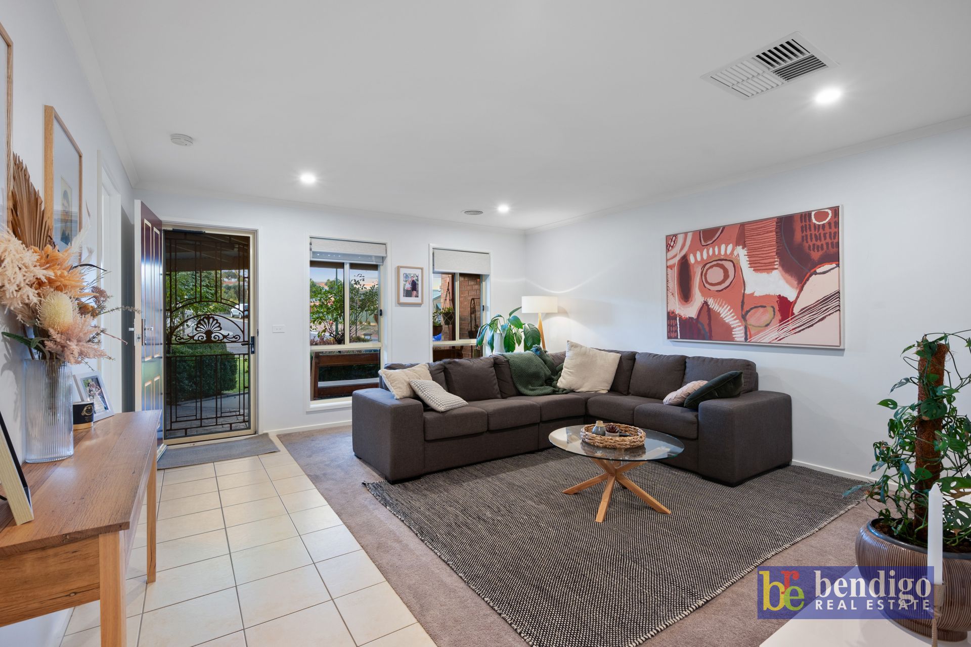 253 Aspinall Street Kangaroo Flat VIC, Flat - Thumbnail 3