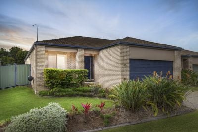 Pacific Pines 21/1 Archipelago Street