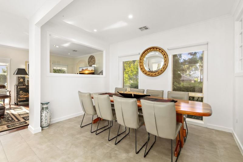 9 Wildfire Court, Mill Park
