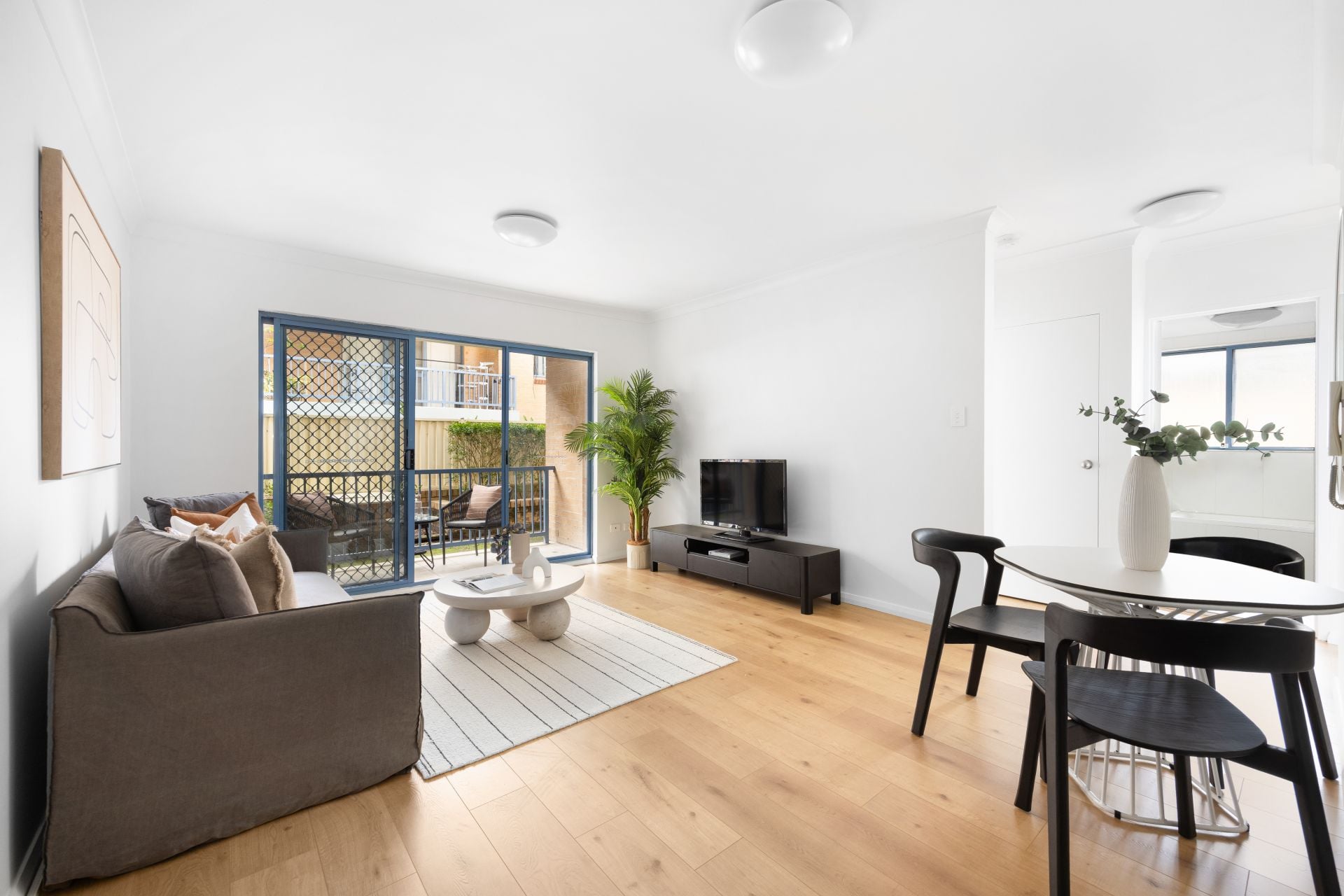 5/49-51 Woniora Road, Hurstville, Hurstville - Thumbnail 2