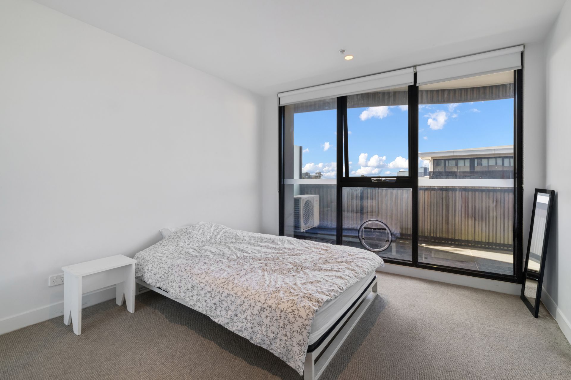 Contemporary Two-Bedroom Apartment in the Heart of Preston