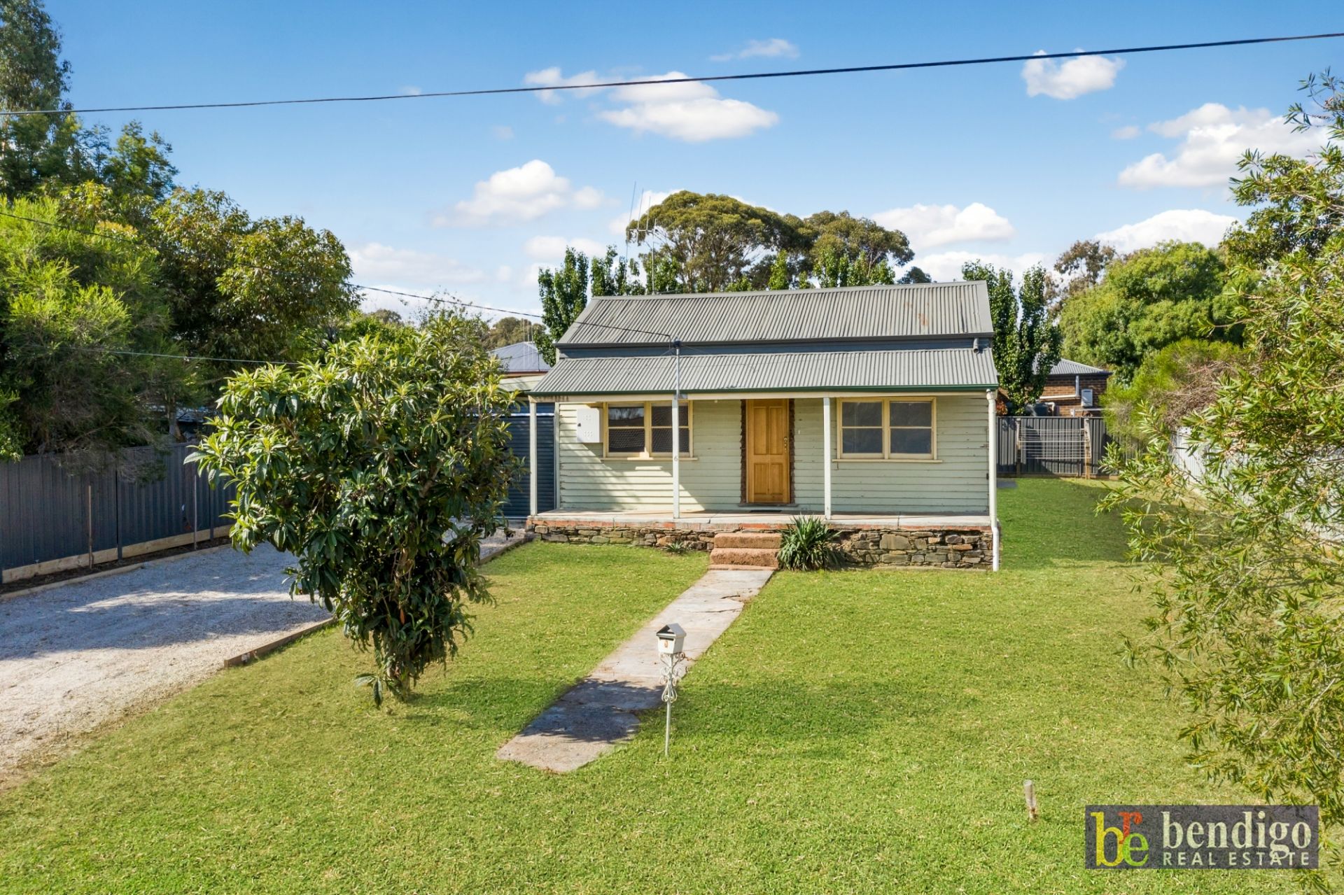 6 Pine Street Eaglehawk VIC, Eaglehawk - Thumbnail 2