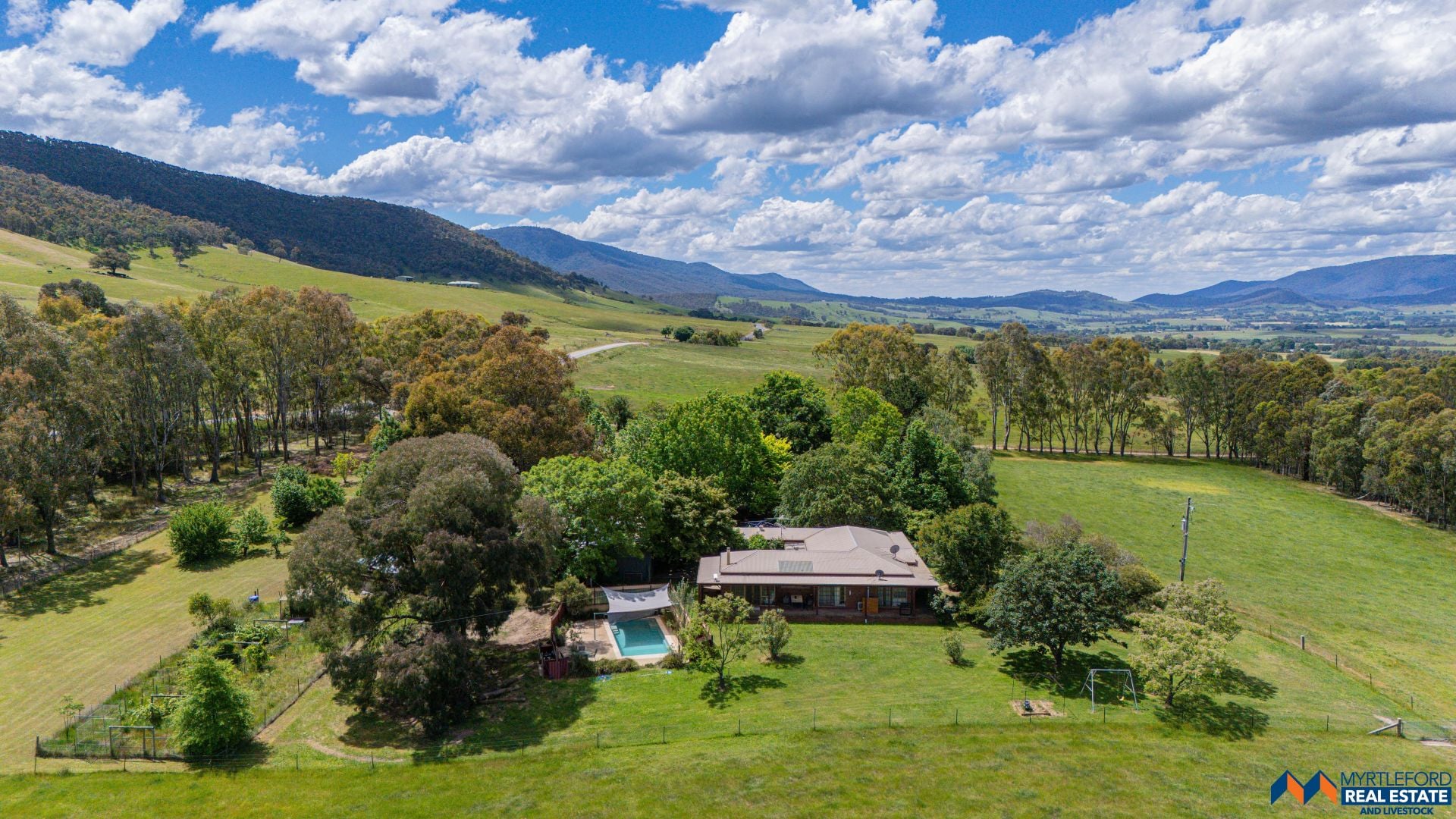 10 Hicks Road, MYRTLEFORD, Myrtleford - Image 1