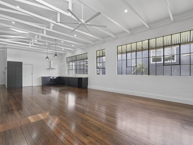 Stunning Restored Office / Studio Space