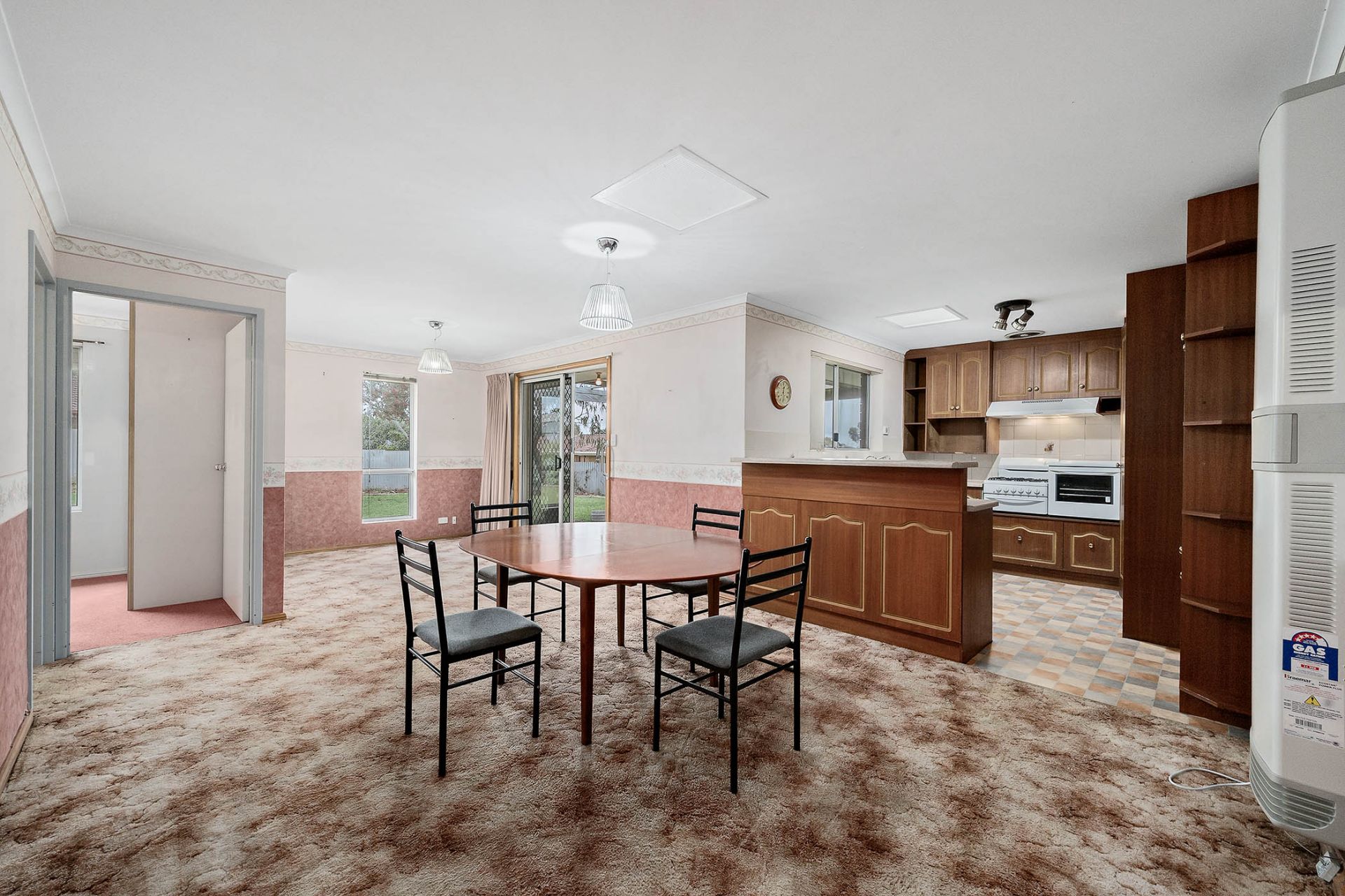 11 Scottsglade Road, Christie Downs, Christie Downs - Thumbnail 3