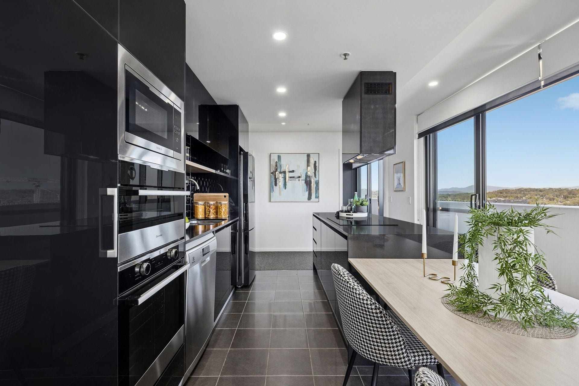 1805/120 Eastern Valley Way, Belconnen, Belconnen - Thumbnail 7