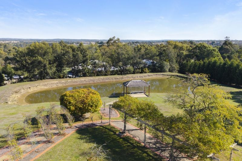 9 Charles Scorer Court, Under Offer, Under Offer - Thumbnail 6